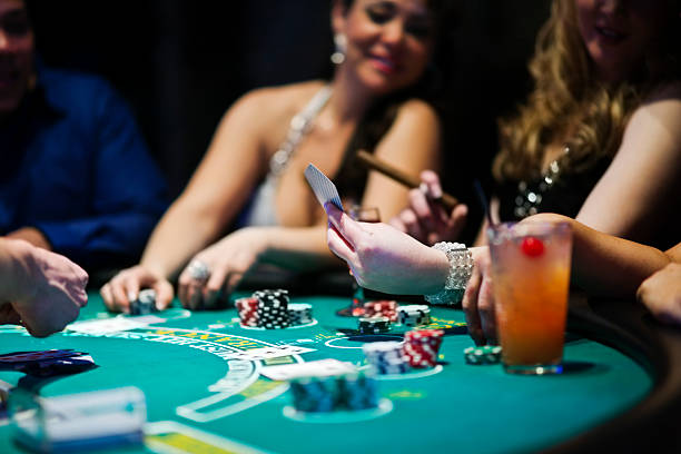 Casinos Online and Terrestrial Casinos – An Overview